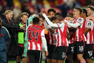 ¡Emery, fuera de la Carabao Cup!