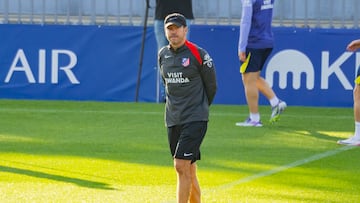 Simeone, en el entrenamiento del Atlético.