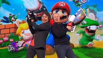 Shigeru Miyamoto y Yves Guillemot durante la conferencia de Ubisoft en el E3 2017, Los Ángeles.