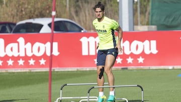 Pato, durante su periodo en el Villarreal.