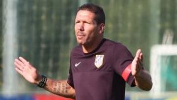 Simeone sobre Óliver: "Prisa no tengo y miedo menos aún"