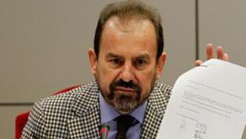 Ángel Torres se defendió ante el Ayuntamiento