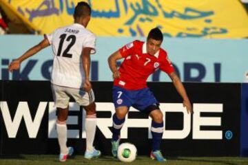 Christian Bravo no estuvo en el Sudamericano de Argentina pero sí en el Mundial de Turquía por un problema que tuvo en su salida de Universidad de Chile. Se fue a España, donde fue titular en la filial del Granada, marcando ocho tantos.