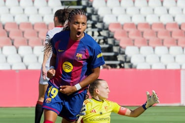 A falta de fichajes, La Masia