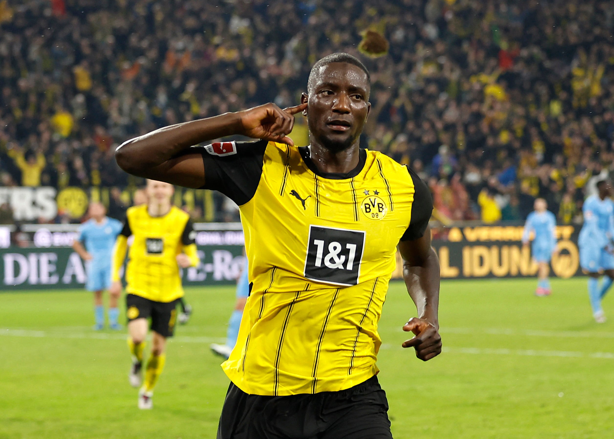 Guirassy rescata al Dortmund