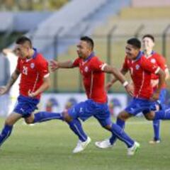 La Roja vence a Venezuela y respira en el Sudamericano