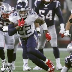 Henry firma con los Titans; busca un contrato multianual