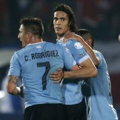 Uruguay confía en un Cavani que nunca le ha anotado a Chile