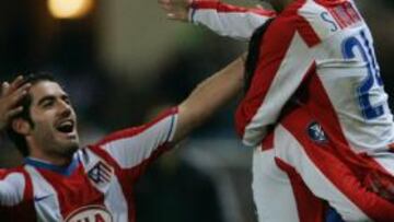 <b>NO MARCABA UN GOL DE FALTA DIRECTA DESDE ABRIL DE 2006. </b> El Atlético no marcaba de falta directa desde el 22 de abril de 2006 cuando Antonio López marcó de falta directa ante el Alavés. Simao es uno de los especialistas del equipo rojiblanco y convirtió en gol su lanzamiento ante el Aberdeen. El Atlético quiere ser peligroso a balón parado.