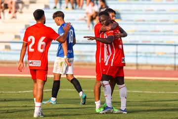 Los rojiblancos celebran el tanto de Appiah.