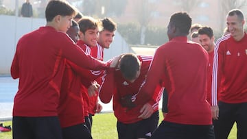 El Almería ha vivido un mercado invernal de fichajes muy movido.