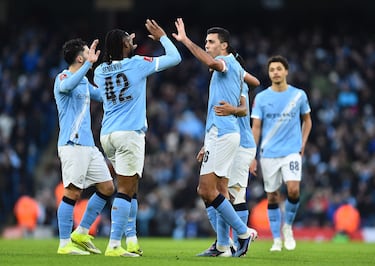 Dos ‘fichajazos’ y una paliza