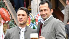 A pesar de la crisis, el Bayern mantuvo su tradici&oacute;n de celebrar la Oktoberfest. Al lado de su director deportivo, Hasan Salihamidzic, el t&eacute;cnico Niko Kovac.