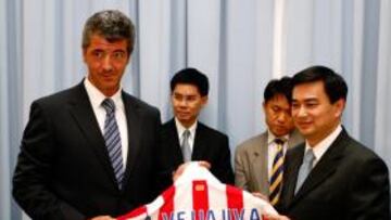 Despedida de Tailandia con honores de estado