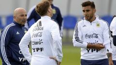 Salvio y Tagliafico en bandas para romper el cerrojo de Islandia