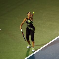 Jankovic bursts Bencic bubble at Dubai Tennis Championships