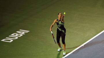 Jelena Jankovic serves to  Belinda Bencic in Dubai.  