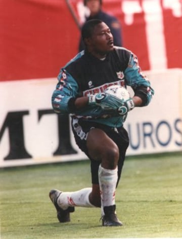 Vistió la camiseta del Rayo durante seis años. 