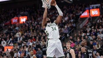 Giannis Antetokounmpo, alero de Milwaukee Bucks, realiza un mate ante Utah Jazz.