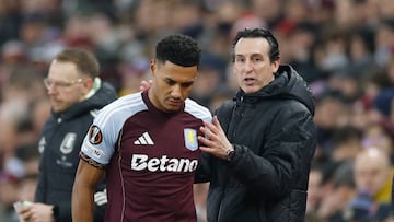 Soccer Football - UEFA Europa League - Aston Villa v RB Salzburg - Villa Park, Birmingham, Britain - January 29, 2026 Aston Villa's Ollie Watkins with manager Unai Emery after being substituted Action Images via Reuters/Peter Cziborra