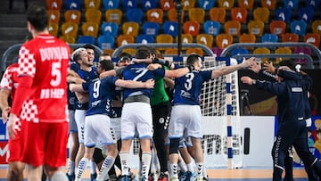 Argentina venció a la historia y a Croacia y está a un paso de los cuartos de final del Mundial