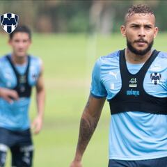 Duván Vergara debuta en Rayados con victoria
