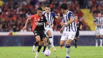 (L-R), Mateo Garcia of Atlas and Oussama Idrissi of Pachuca during the game Atlas vs Pachuca, corresponding to Round 15 of the Torneo Apertura 2023 of the Liga BBVA MX, at Jalisco Stadium, on November 01, 2023. 

<br><br>

(I-D), Mateo Garcia de Atlas y Oussama Idrissi de Pachuca durante el partido Atlas vs Pachuca, correspondiente a la Jornada 15 del Torneo Apertura 2023 de la Liga BBVA MX, en el Estadio Jalisco, el 01 de Noviembre de 2023.