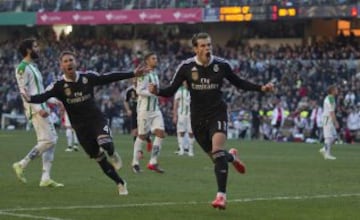 Bale celebra el 1-2.