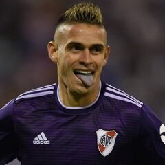 Esposa de Santos Borré aclara la celebración del delantero