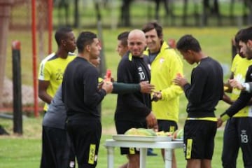 Independiente Santa Fe enfrentará a River Plate el próximo jueves en el estadio El Campín de Bogotá, en el partido de ida de la Recopa Sudamericana.