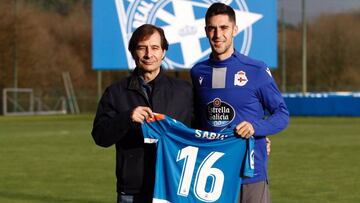 Sabin Merino junto a Richard Barral, director deportivo blanquiazul de facto.