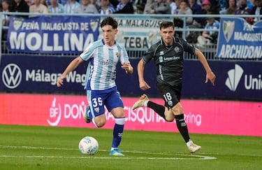 El Castellón golpea al Málaga con un hat-trick de Cala 