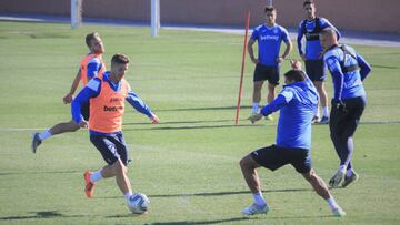 El medio centro, la l&iacute;nea m&aacute;s tocada del Legan&eacute;s ante el Bar&ccedil;a