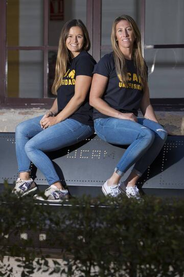 Sofia Toro y Ángela Pumariega.