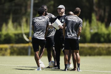 Al mando del profesor Paulo Autuori, Atlético Nacional comenzó a planificar la gran final del fútbol colombiano ante Millonarios.