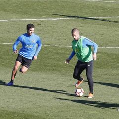 Boca se entrena bajo la mirada de más de un centenar de medios