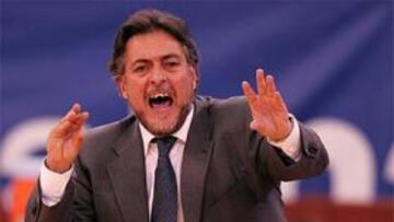 <B>SUSTITUYE A PESQUERA</B>. El ex entrenador de Estudiantes dirigirá el combinado nacional a partir del próximo 1 de junio.