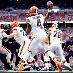 Salarios NFL 2023: ¿quiénes son los quarterbacks mejor pagados en la liga?