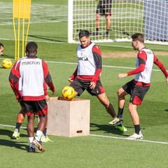 Maxi Gómez vuelve a entrenar y apunta al Girona