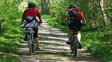 Súbete a la bici y no dejes de pedalear este invierno.