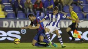 Un penalti en el descuento salva al Levante ante la Real Sociedad