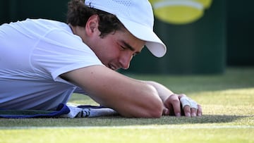 Joao Fonseca, durante su partido contra Nicolás Jarry en Wimbledon.