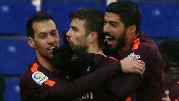 Piqué rescata al Barça