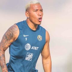 Boca habría enviado oferta formal por Roger Martínez