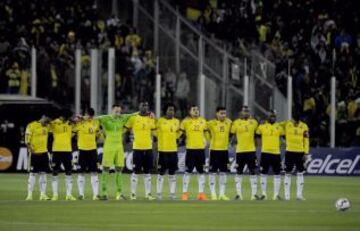 Después de 24 años Colombia venció a Brasil. Imágenes del post partido pensando en Perú.