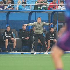 Pressure mounting at Portland for Phil Neville