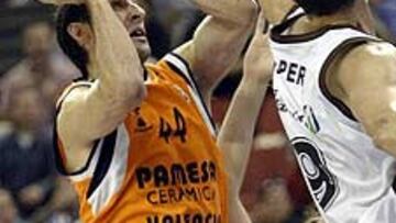 <B>DURO GOLPE. </B>La grave lesión de Rigaudeau hará que Pamesa se quede sin su pilar más sólido.