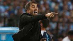 Coudet: "Tomaría un café con Centurión, no hay problema"