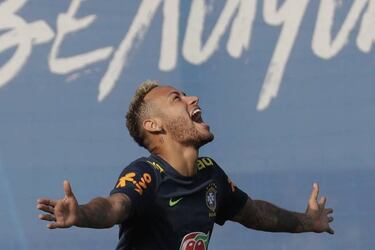 Brazil - Mexico: how and where to watch, times, TV, online