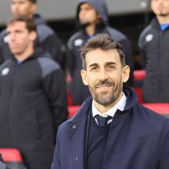 El Salvador intenta renacer de la mano del español David Dóniga